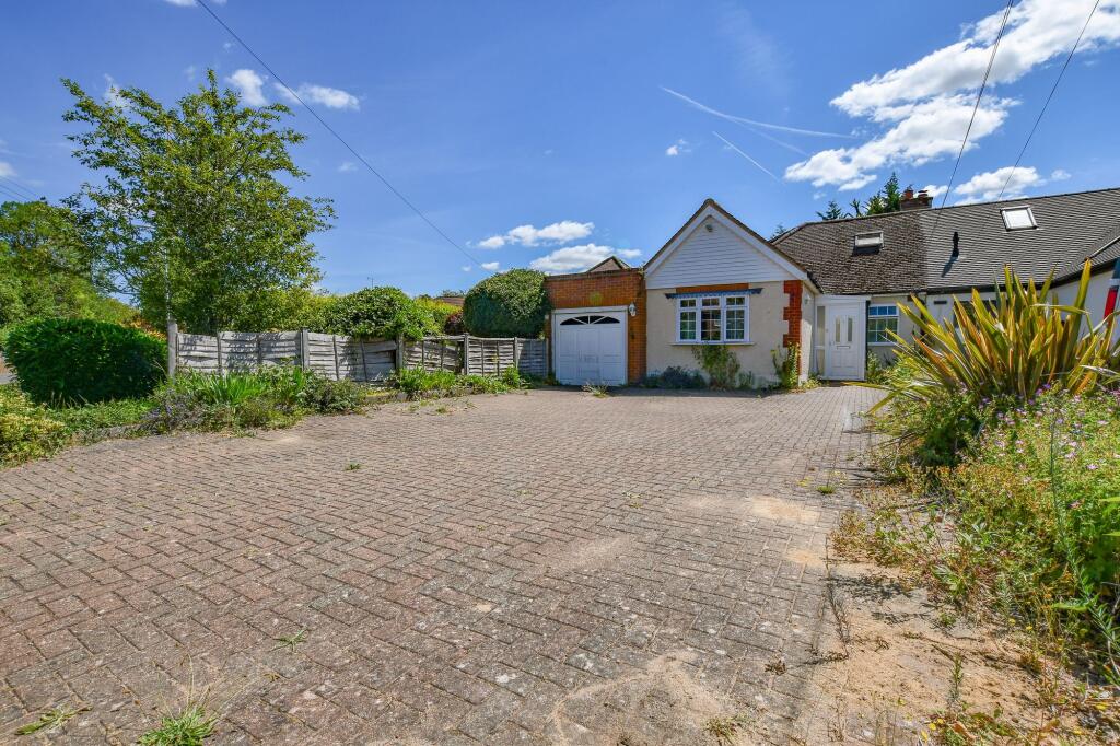 Main image of property: Park Street Lane, Park Street, AL2