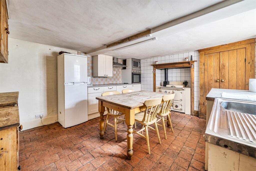 House in Towcester, Eastcote - View 3