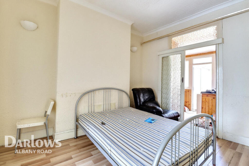 House in Cardiff, Adamsdown - View 4