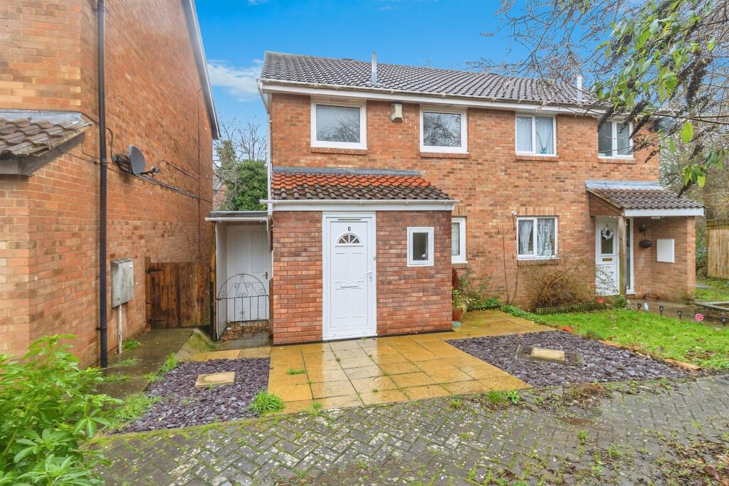 Main image of property: Martin Close, Neath Hill, Milton Keynes
