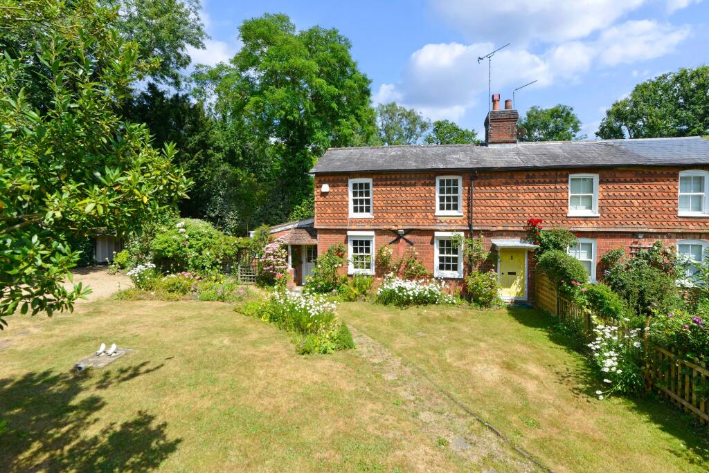 Main image of property: Guildford Road, Cranleigh, GU6