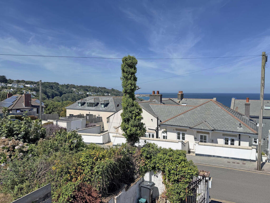 House in Truro - View 3