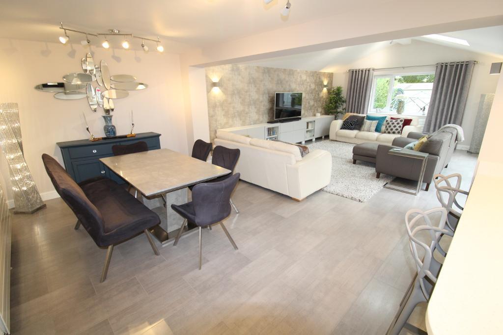 House in Milton Keynes, West Bletchley - View 3