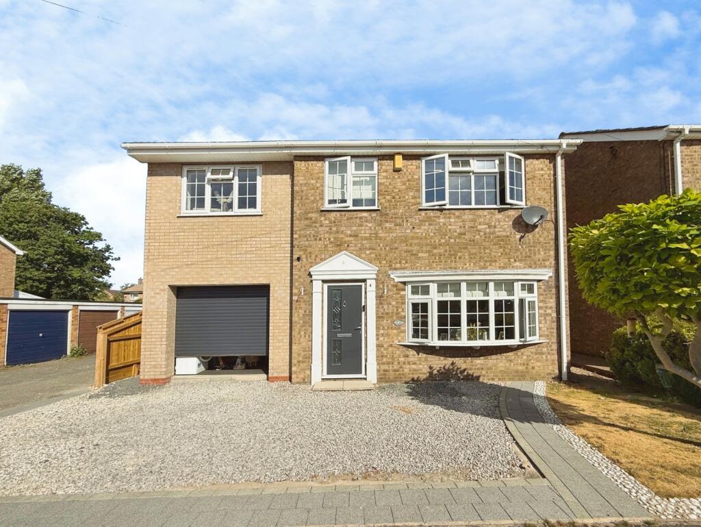 Main image of property: Glenbank Close, Lincoln, LN6