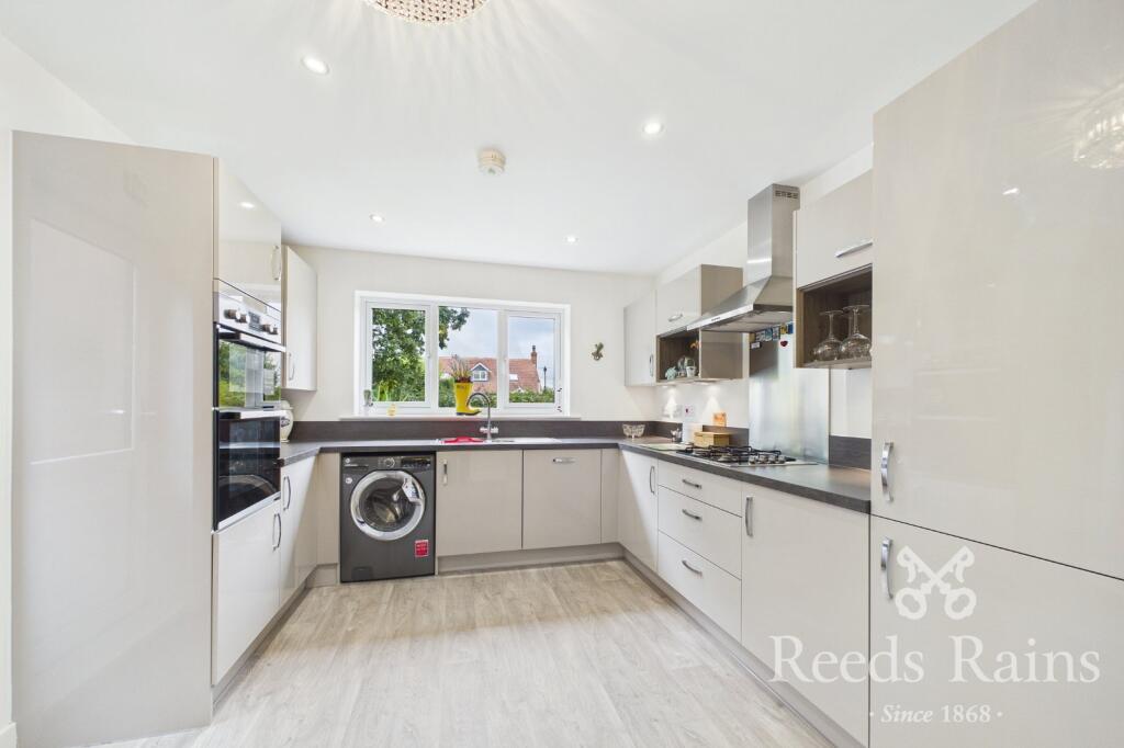 Brickfield Place, Leyland, Lancashire, PR25 photo 4