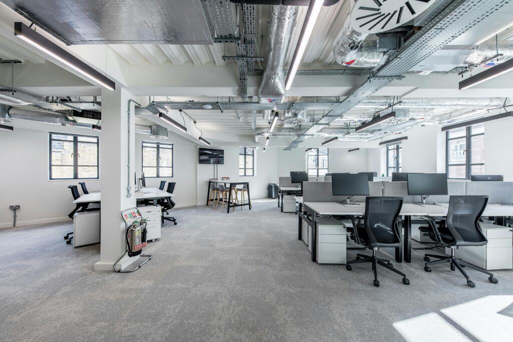 52 brooks mews 2886 office8.jpg