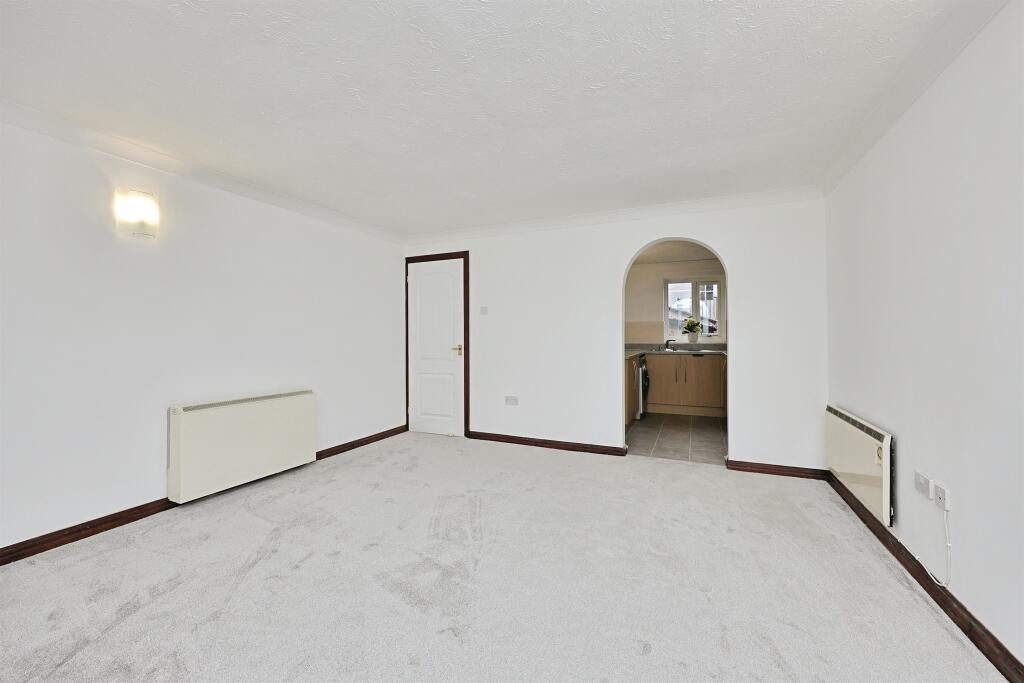 Apartment in Wymondham - View 4