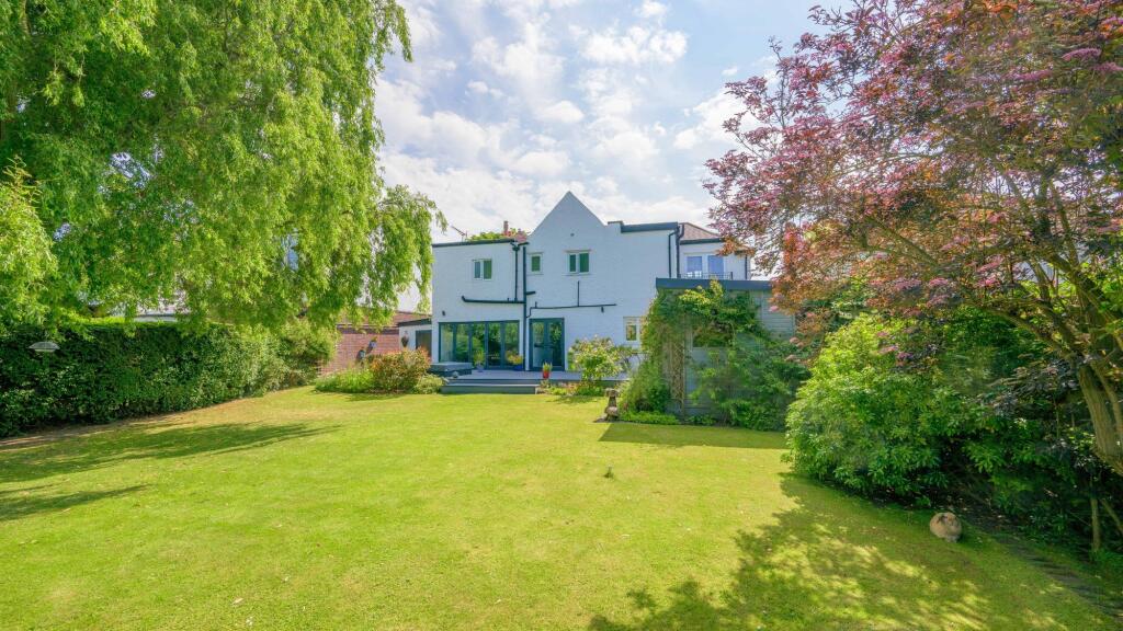 St. Andrews Drive, Skegness, PE25 photo 4