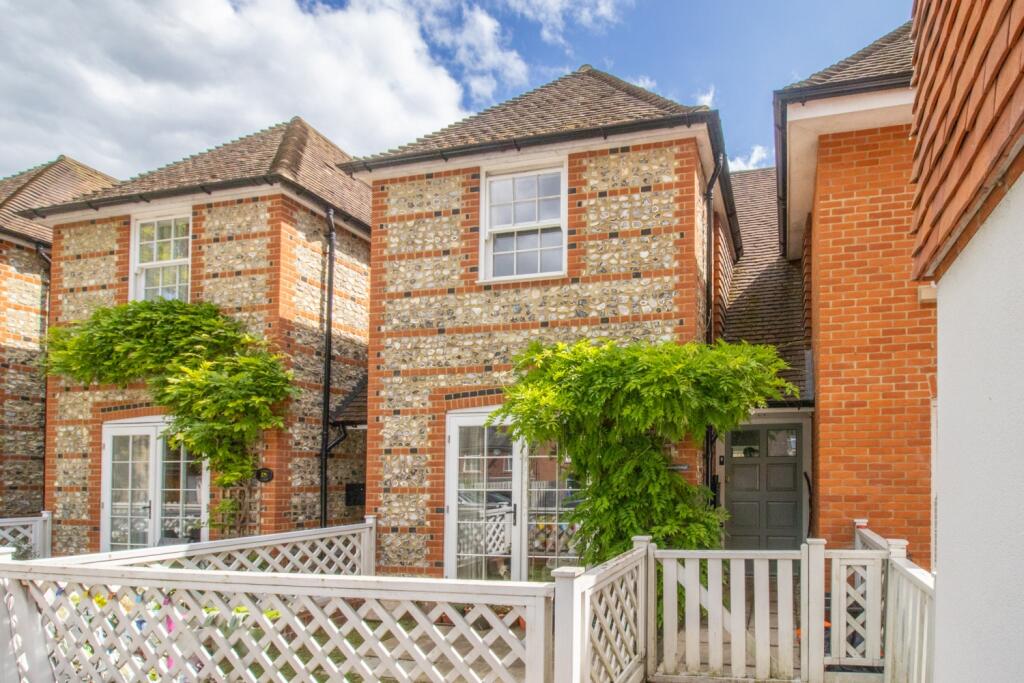 Main image of property: Marshalls Yard, Jacklyns Lane, Alresford, SO24