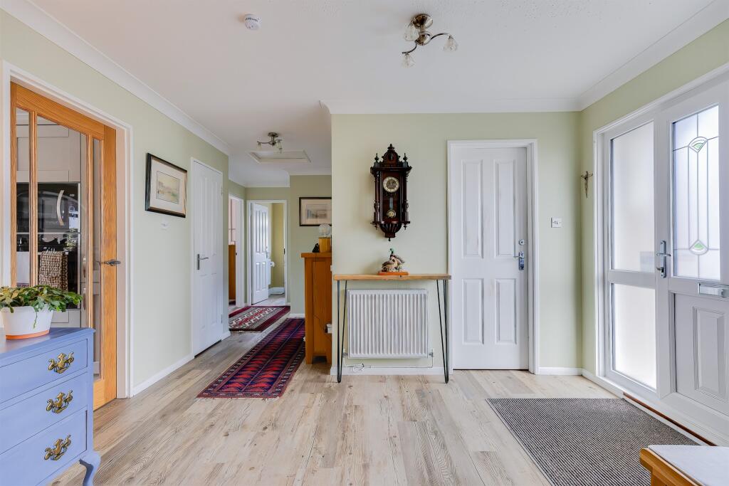 Porthamal Road, Rhiwbina, Cardiff photo 3