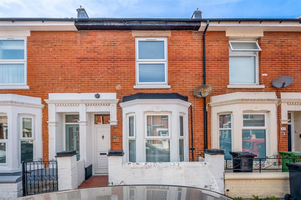 Main image of property: Bath Road, Southsea