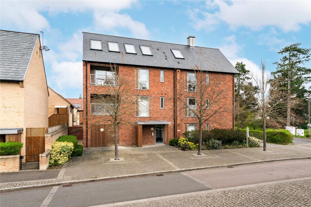 Main image of property: Consort Avenue, Trumpington, Cambridge