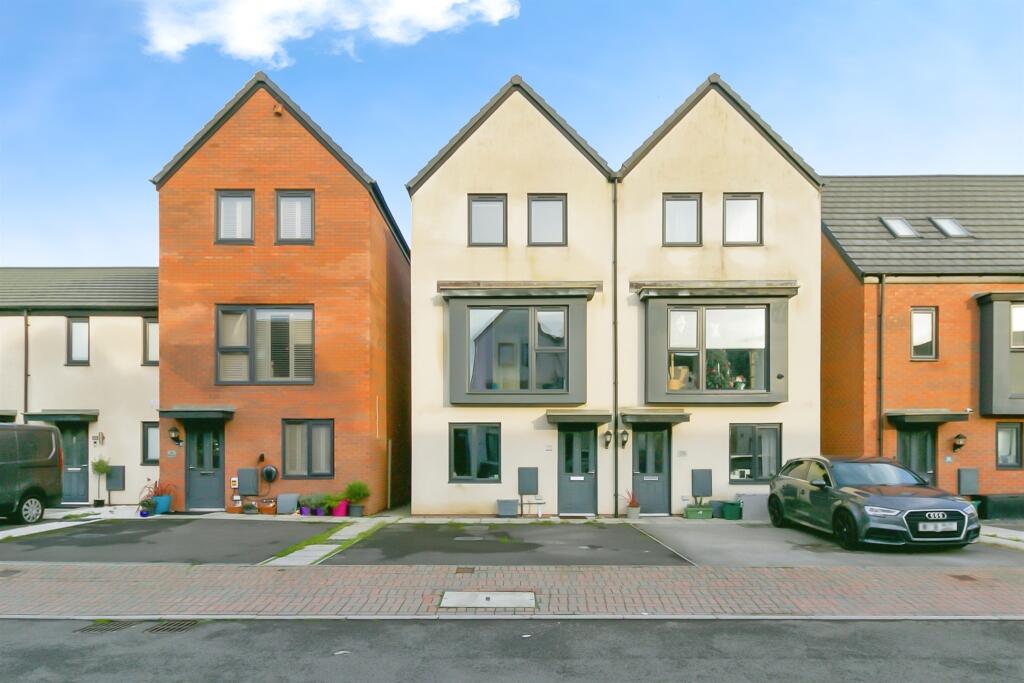 Main image of property: Ffordd Penrhyn, Barry