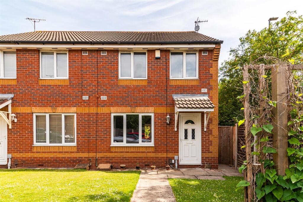 Main image of property: Nether Pasture, Netherfield, Nottingham