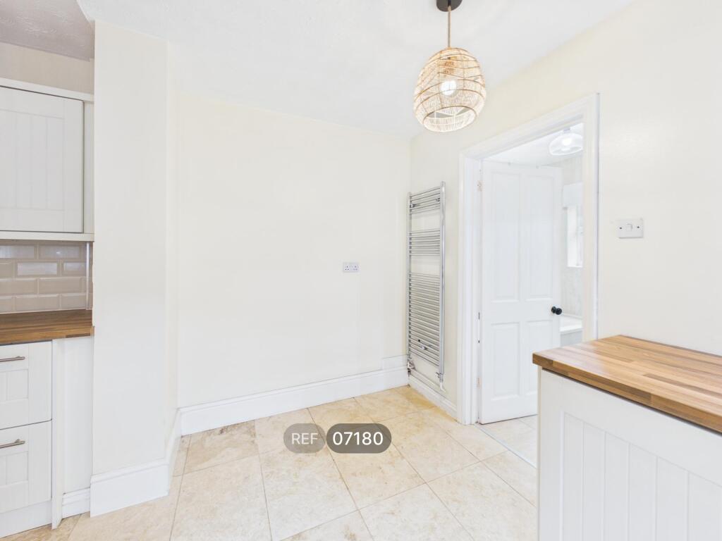 House in Peterborough - View 4