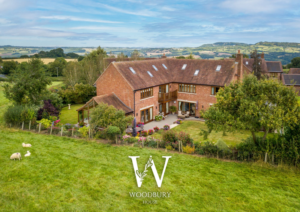 Main image of property: Clifton-On-Teme, Worcestershire, WR6 6ED