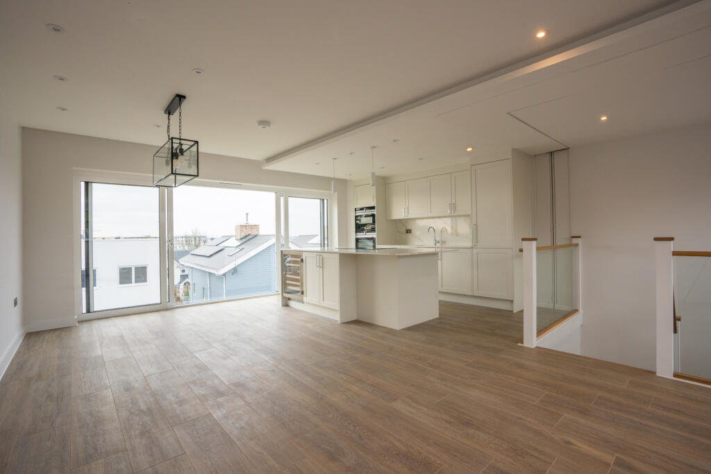 Additional image 4 of Sandbanks Road, Lilliput, Poole, Dorset, BH14