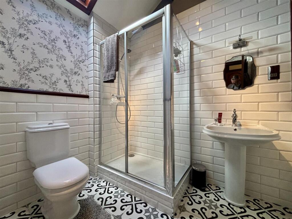 Additional image 24 of Brow Top, Clayton, Bradford