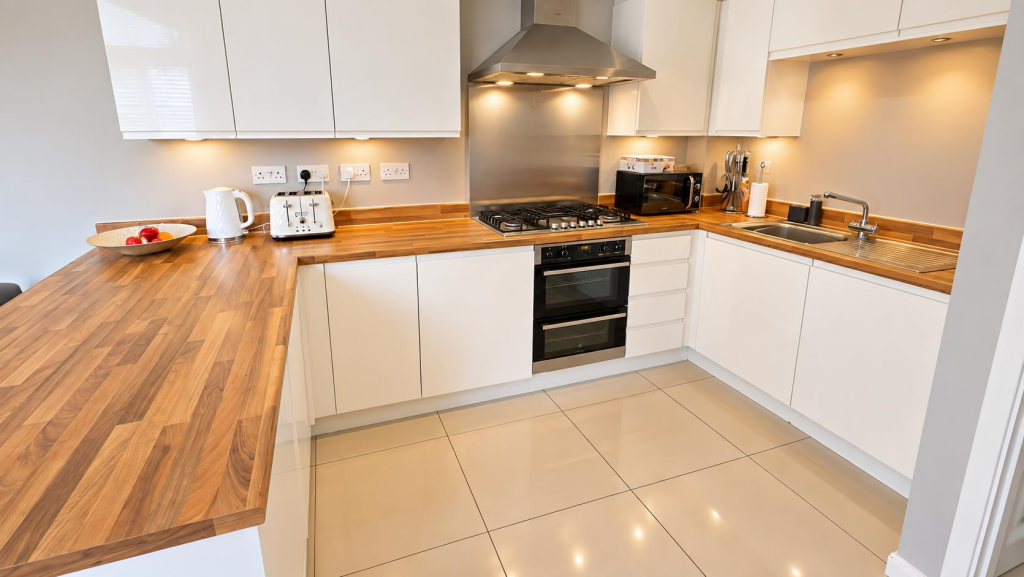 House in Northampton, Hunsbury Meadows - More