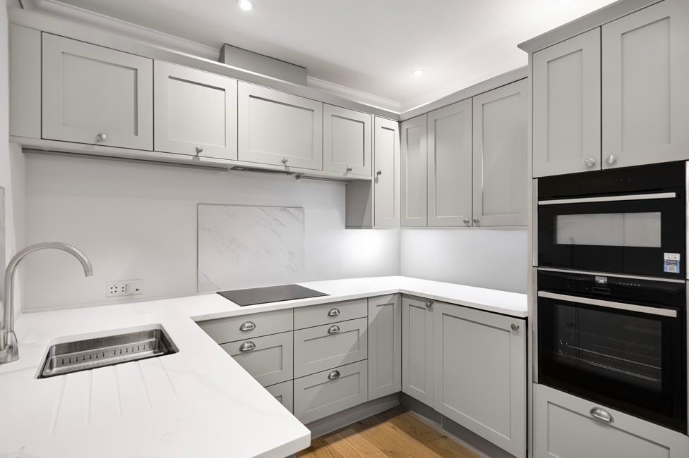 Wetherby Mews, Earls Court, London SW5 photo 4