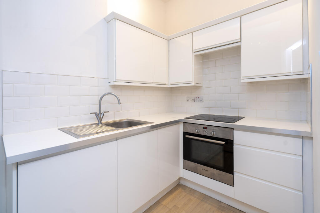 Apartment in Edinburgh, Powderhall, New Town/Broughton - View 5