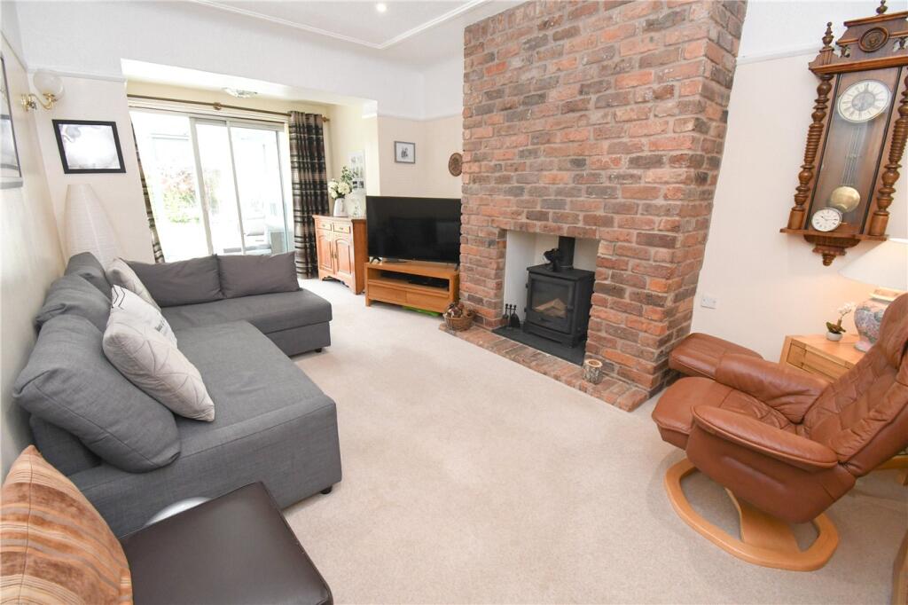 House in Greasby, Liverpool City Region - View 5