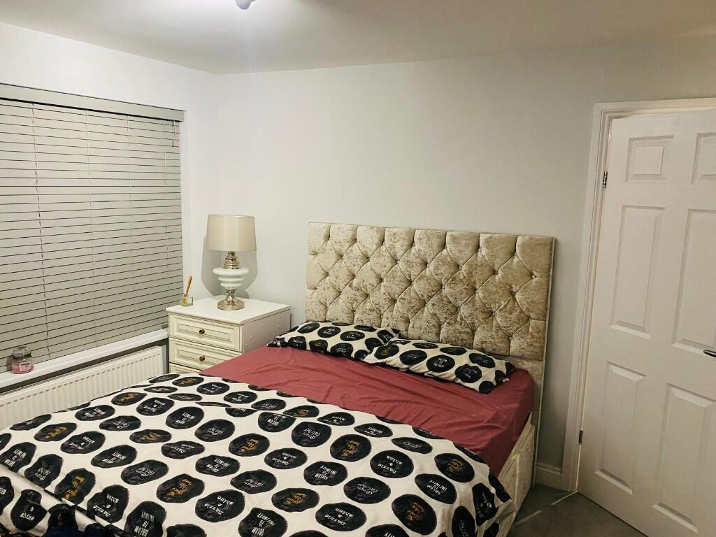 Main image of property: St. Brides Close, Leamington Spa, Warwickshire, CV31