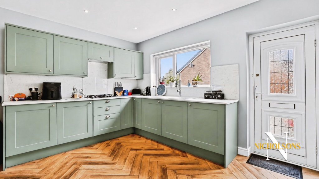 A modern bungalow in a  0.4 acre plot on Town Street, South Leverton photo 4