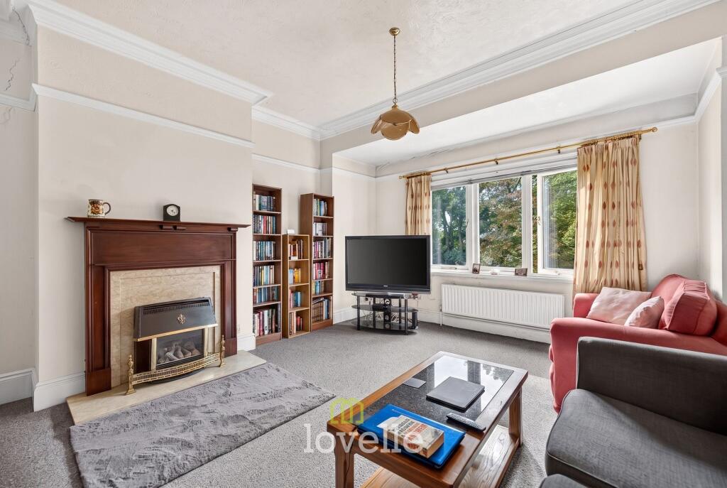 Apartment in Doncaster - View 4