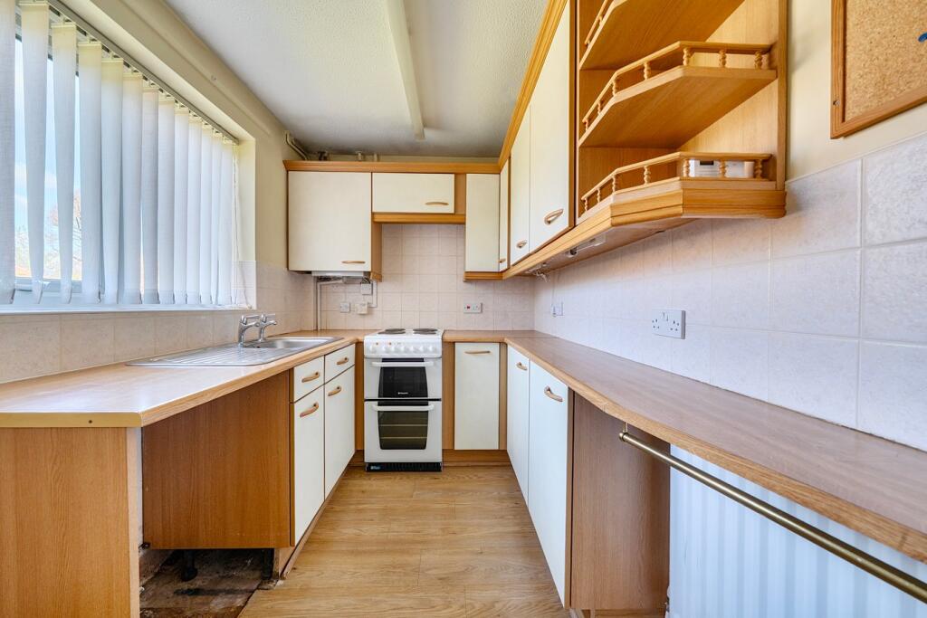 Plymouth Close, Redditch, B97 photo 3