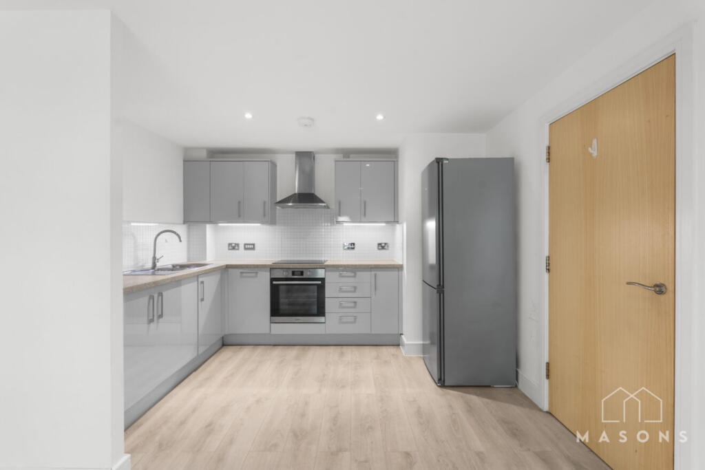 Apartment in North Hertfordshire, Hertfordshire - View 5