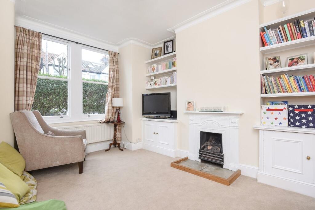 House in London - View 2