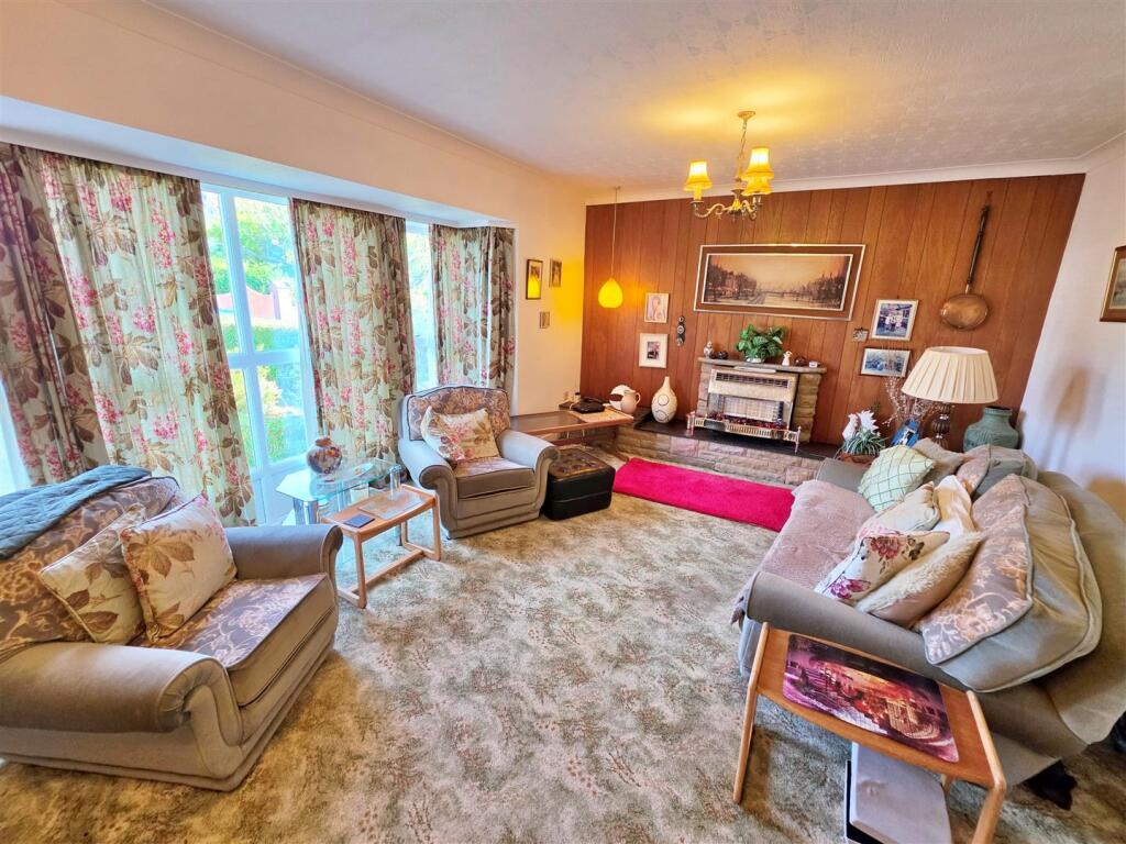 Fleetwood Road, Poulton-Le-Fylde photo 4