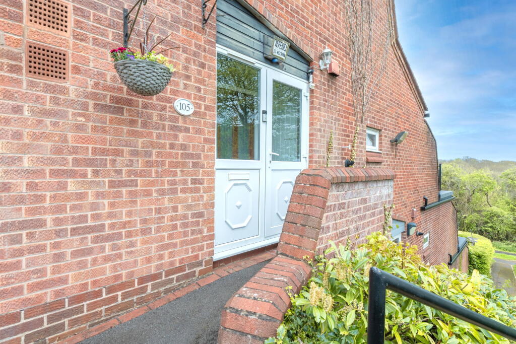 105 High Trees Close, Redditch, B98 7XL