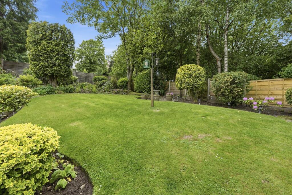 Cartmel Close, Macclesfield photo 4