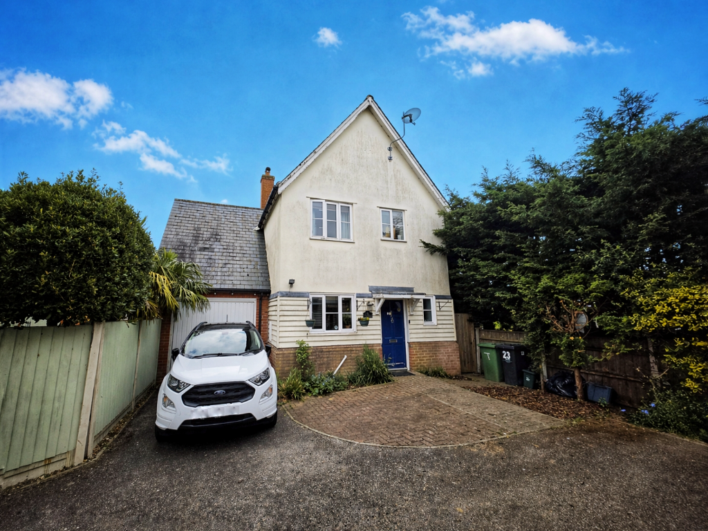 Main image of property: Kings Farm Meadow, CM0
