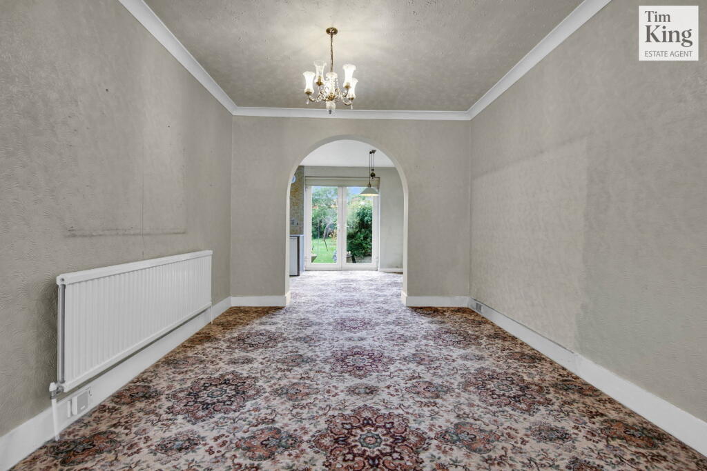 House in London - View 2