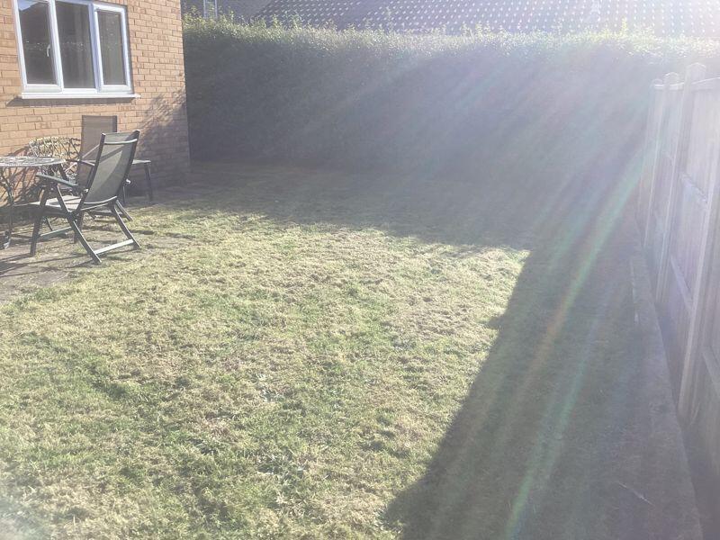 5 bedroom detached house for rent