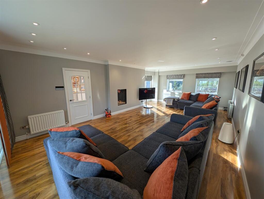Peareth Hall Road, Washington - View 5