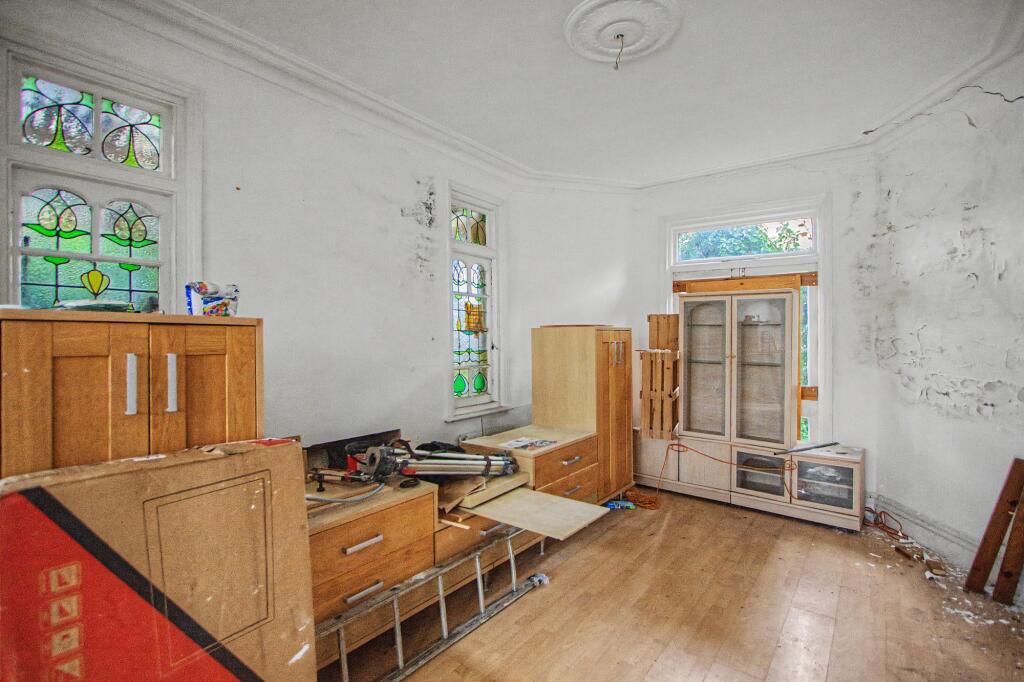 House in London - View 3