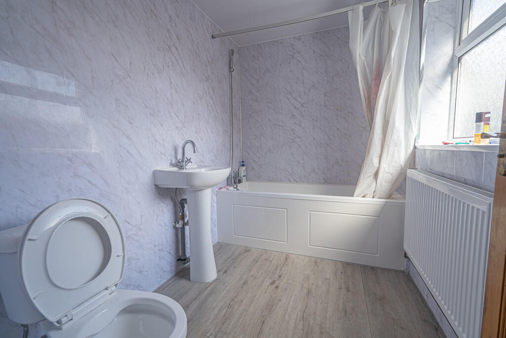 House in Birmingham, Handsworth - More