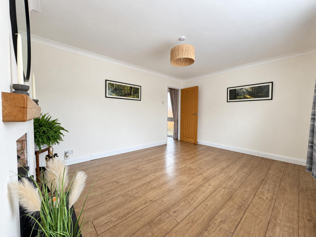 House in Southend-on-Sea - View 4