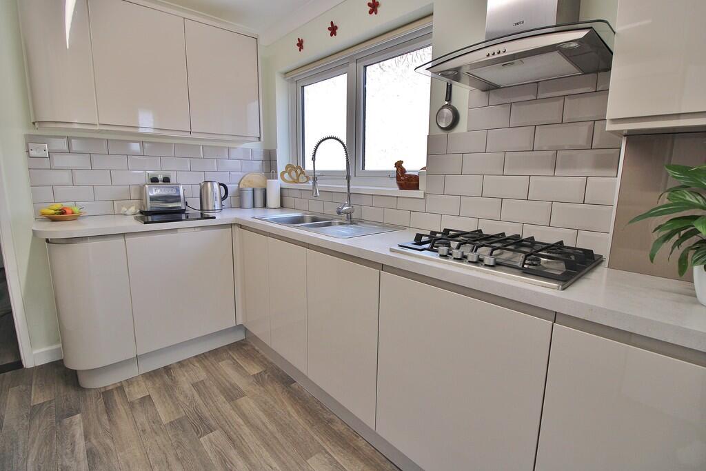 House in Fareham, Portchester - More