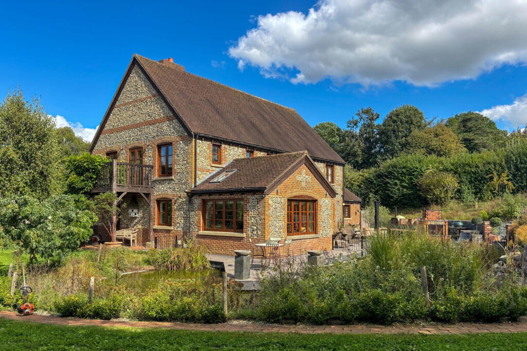 House in East Hampshire, Soldridge, Medstead - View 2