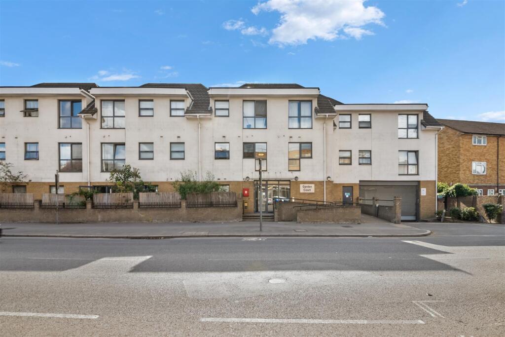 Apartment in London - View 5