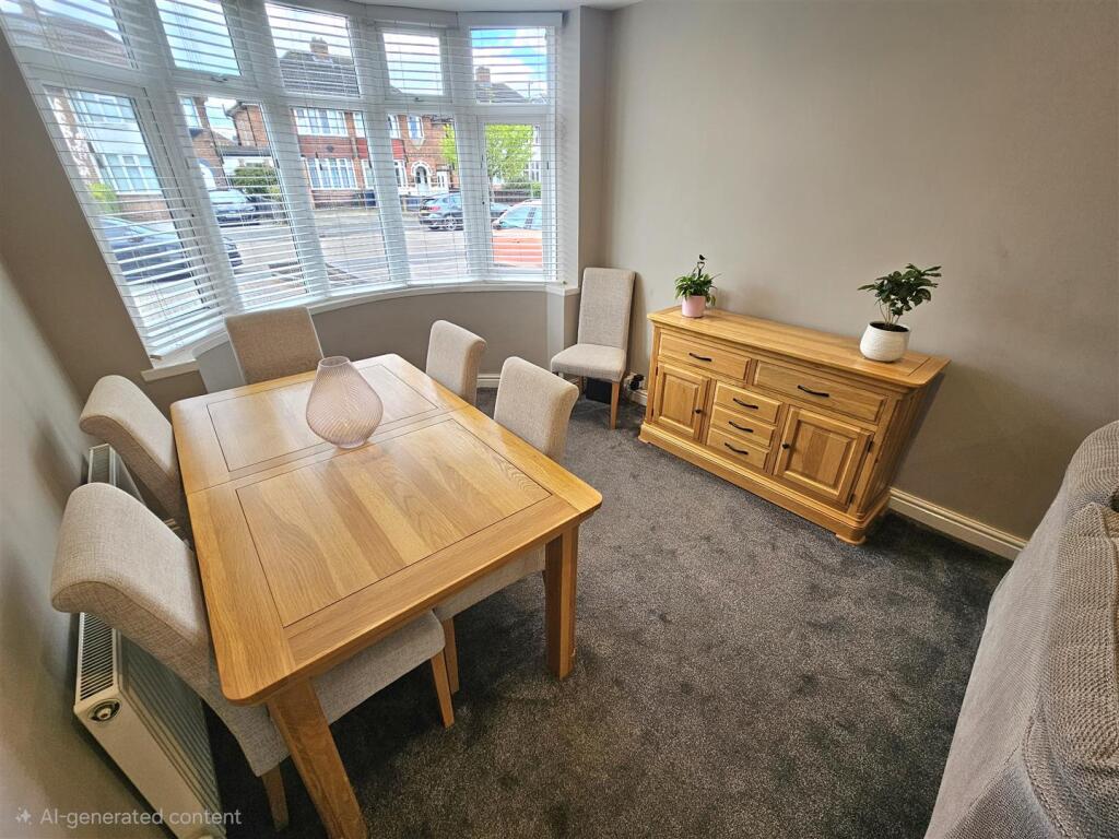 House in Solihull, Ulverley Green - More