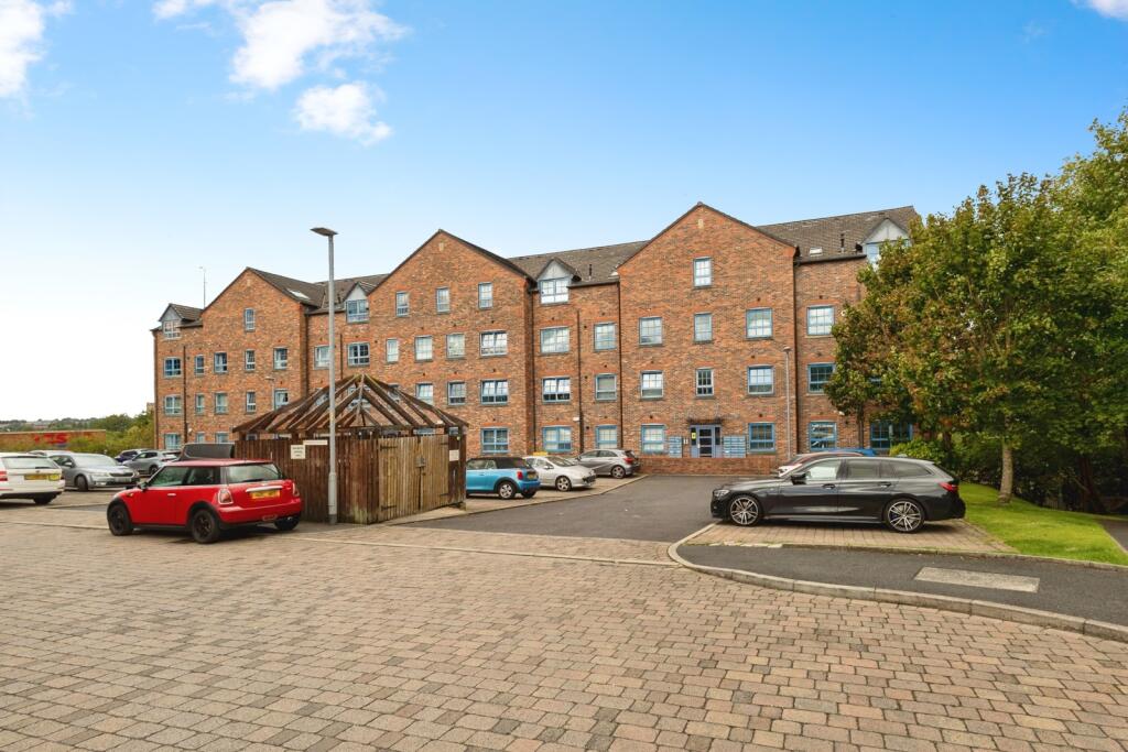 Main image of property: Warrington Street, Stalybridge, Greater Manchester, SK15