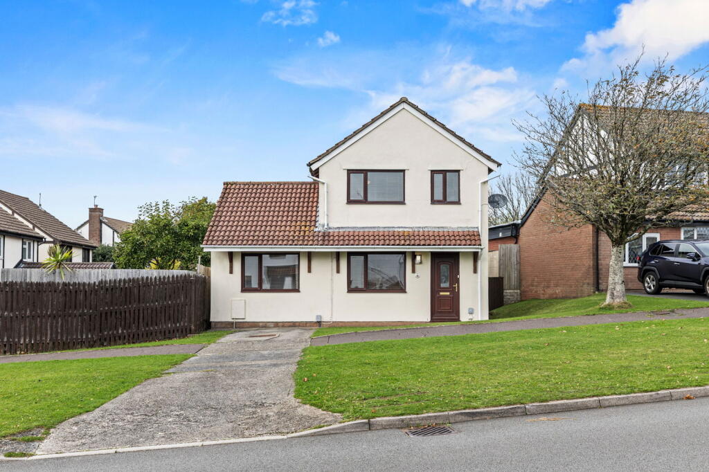 Main image of property: Highmead Avenue, Newton, Swansea, SA3 4TY