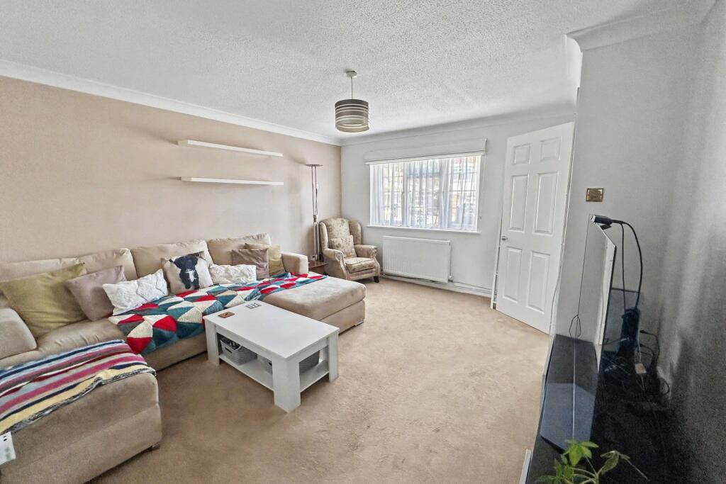 Verwood photo 3