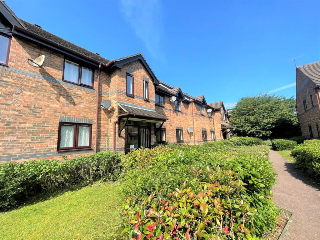 Main image of property: Redan Road, Aldershot